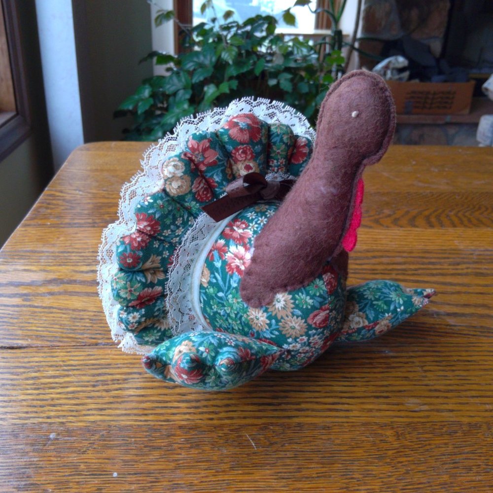 Stuffed Turkey Decore - Picture 4 of 6